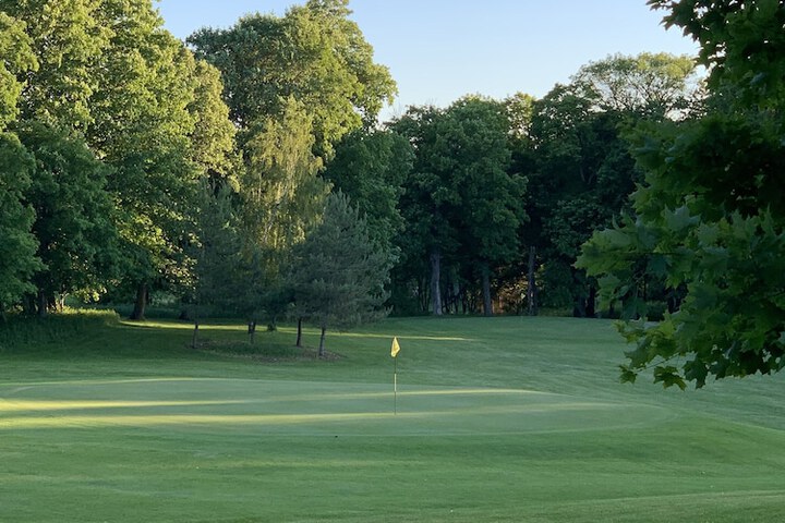 Golf 72 of 104
