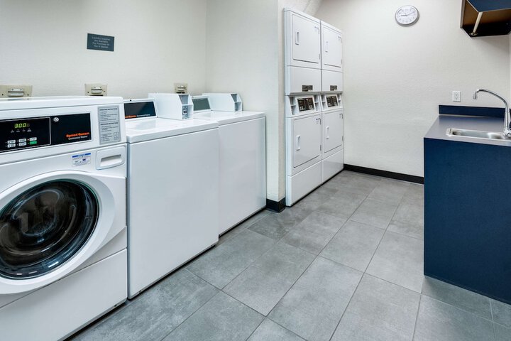 HYATT house Boston / Waltham