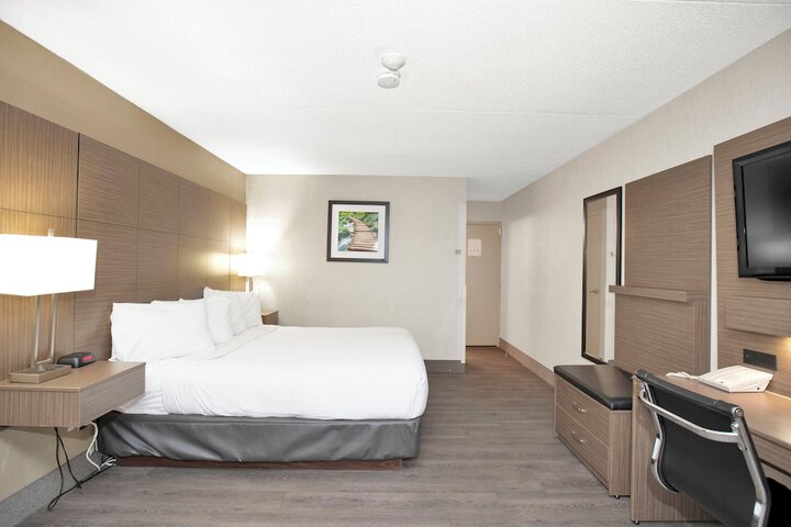 Superior Inn Hotel and Conference Centre Thunder Bay
