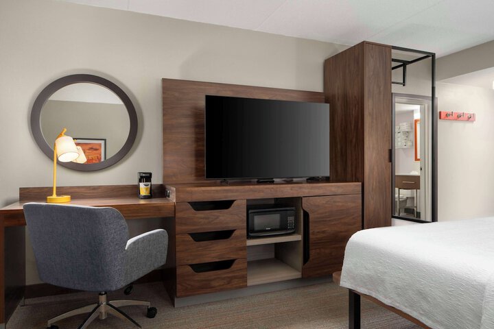 Room 14 of 46