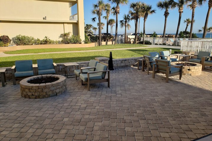 Holiday Inn & Suites Daytona Beach on the Ocean by IHG