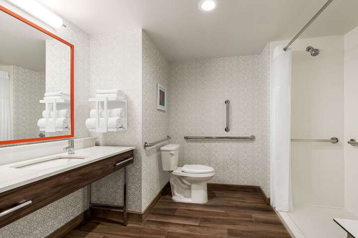 Hampton Inn & Suites Olean NY