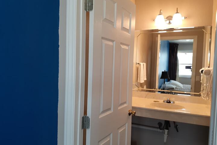 Room 25 of 35