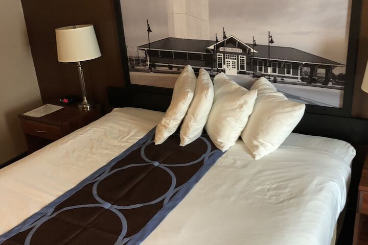 Room 26 of 51