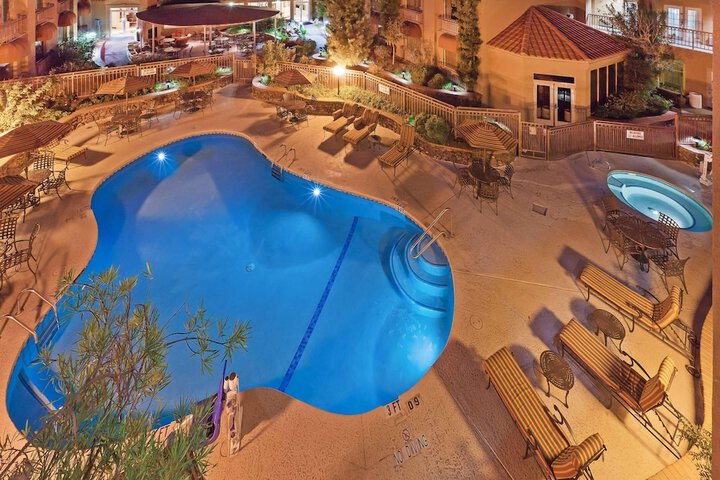 Radisson Hotel El Paso Airport