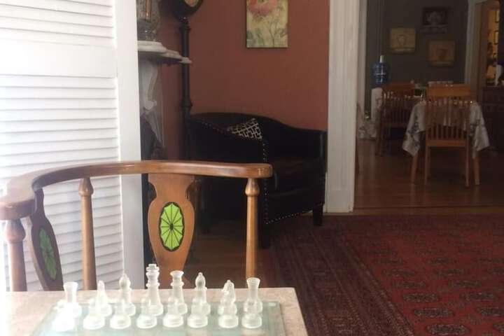 Room 12 of 21