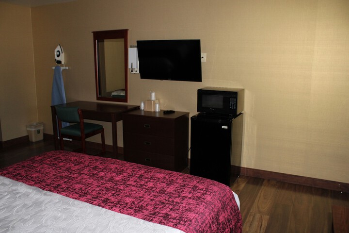 Room 22 of 33
