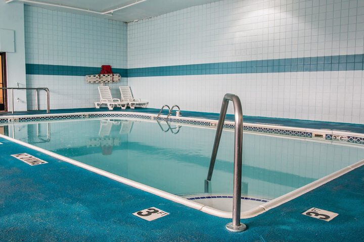 Pool 4 of 38