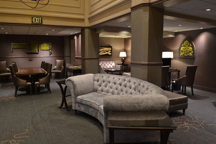 Hotel 4 of 57