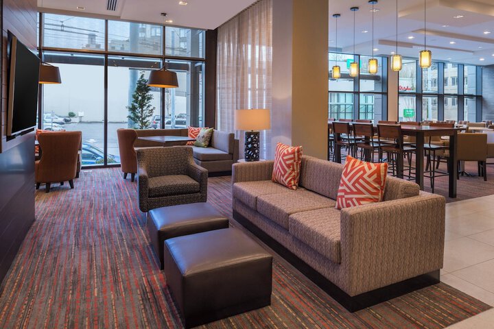 Hotel Interior 11 of 38