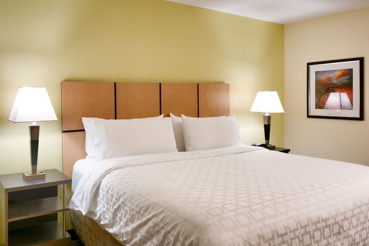 Room 15 of 24