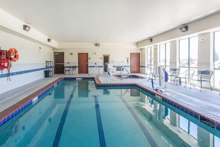 Pool 6 of 39