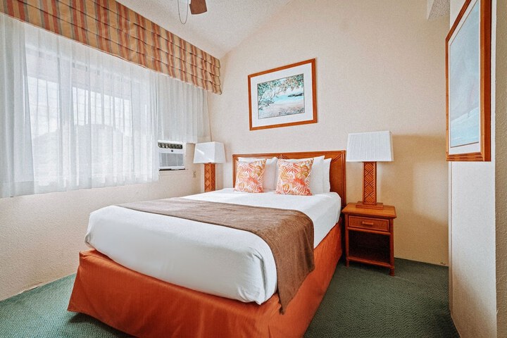 Banyan Harbor Resort