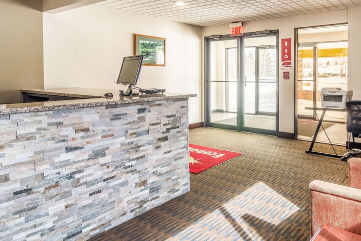 Econo Lodge Cadillac