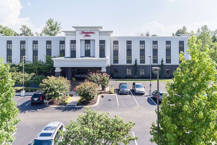 Hampton Inn White House