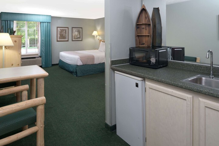 Room 41 of 63