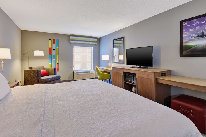 Room 16 of 25