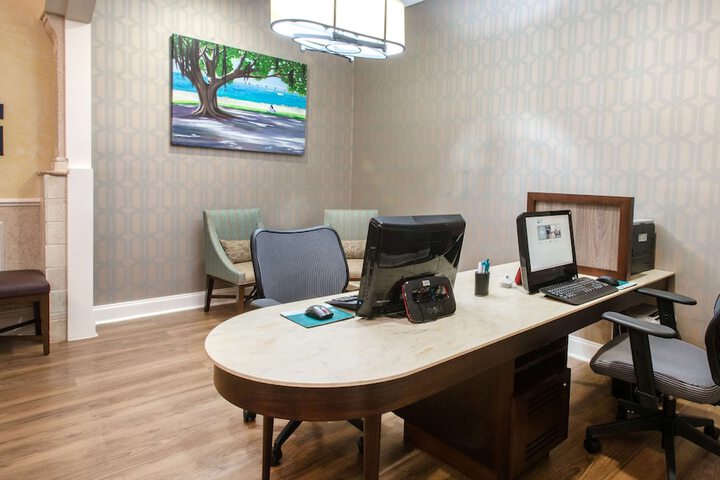 Business Center 46 of 46