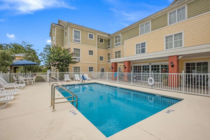 Pool 3 of 27