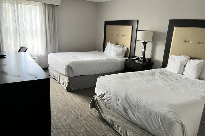 Room 13 of 21