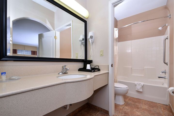 Americas Best Value Inn & Suites San Benito