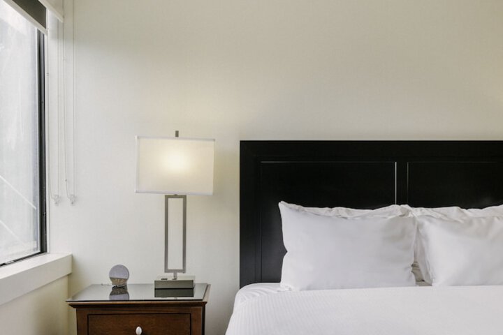 Room 20 of 36