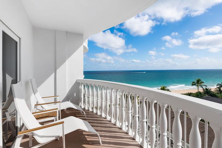 Beachcomber Resort & Club