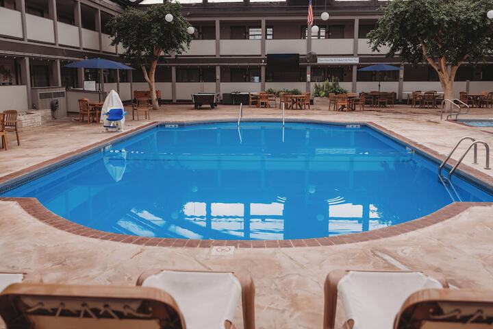 Pool 6 of 52