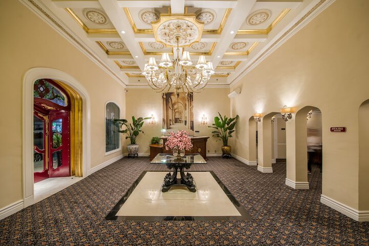 Ballroom/Hall 68 of 71