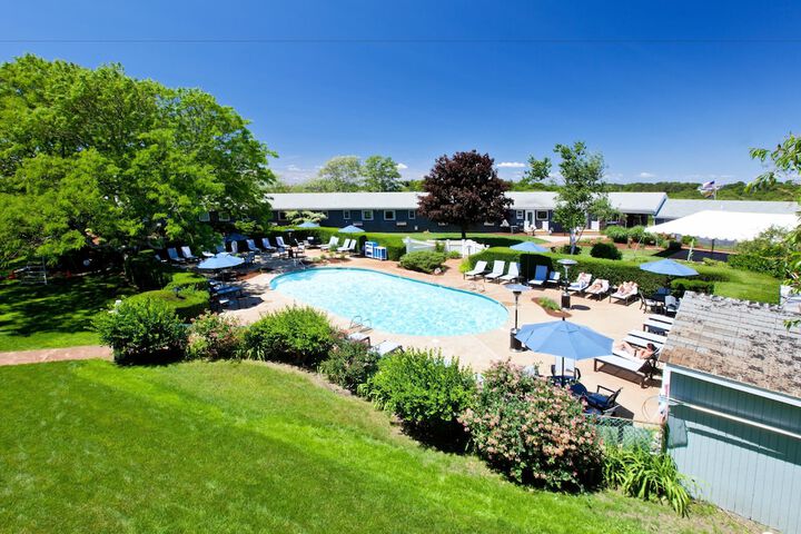Seaglass Inn & Spa