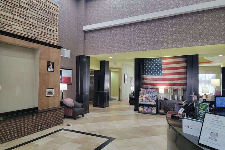 Hotel 3 of 73