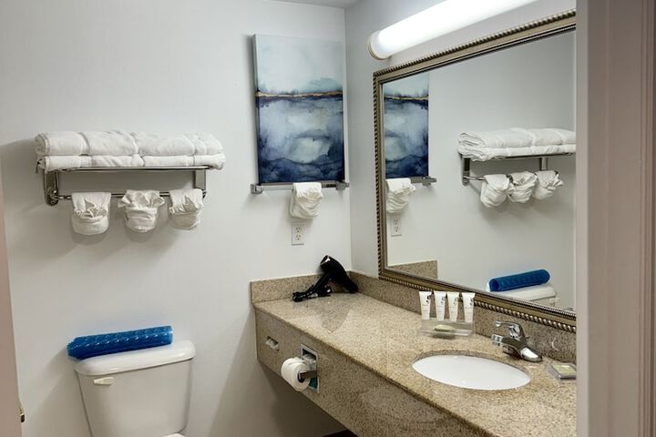 Room 15 of 23