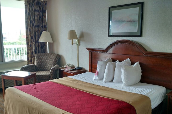 Room 25 of 55