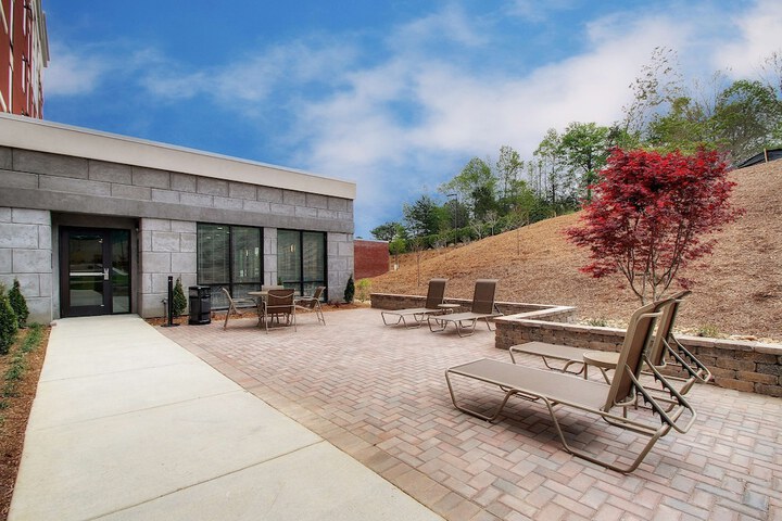 Terrace/Patio 67 of 69