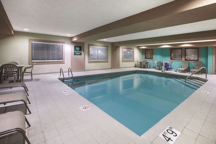 Pool 10 of 57