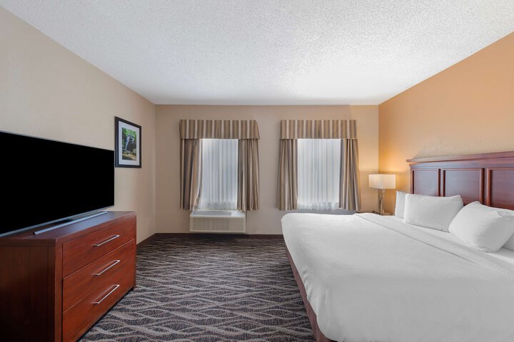 Room 15 of 41