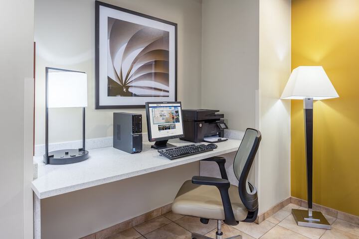 Candlewood Suites Aurora-Naperville by IHG
