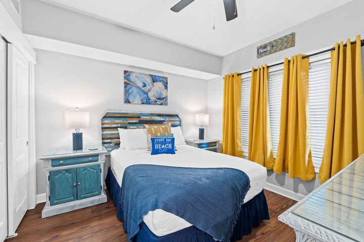 Room 182 of 308