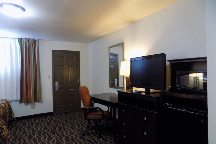 Room 15 of 17