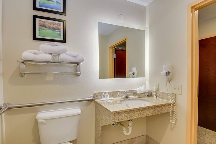 Comfort Inn & Suites Augusta Fort Gordon Area
