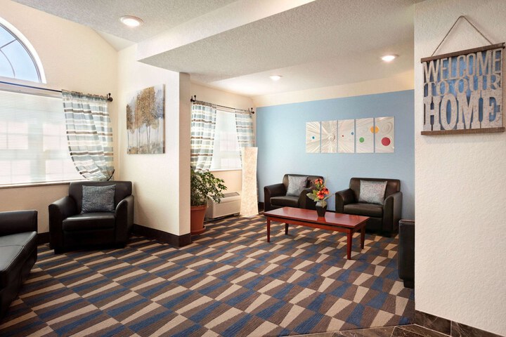 Hotel 3 of 20