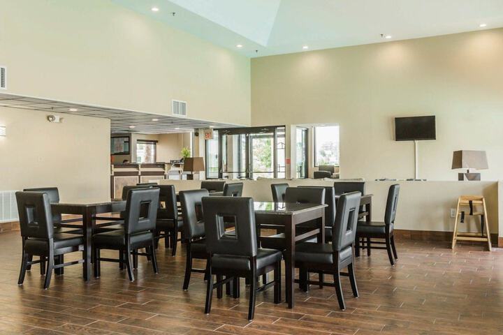Quality Inn & Suites North Montgomery