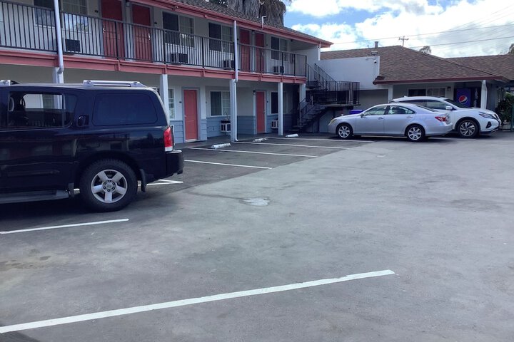 Hotel 8 of 41