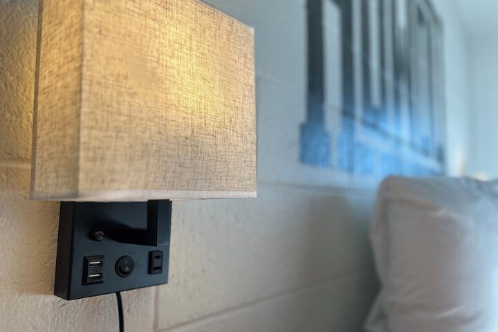 Elk Antler Inn