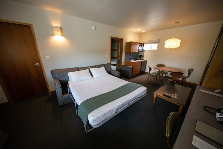 Modern Hotel