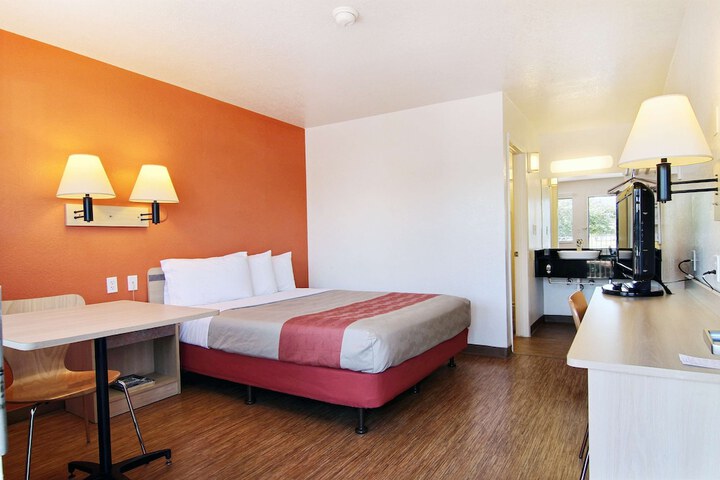 Motel 6 San Angelo TX