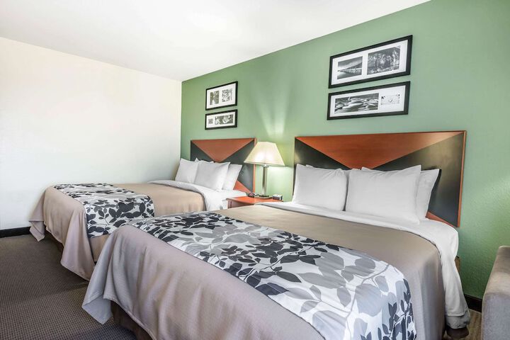 Room 20 of 38