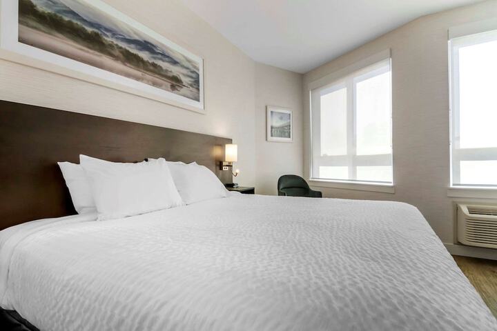 Room 33 of 56