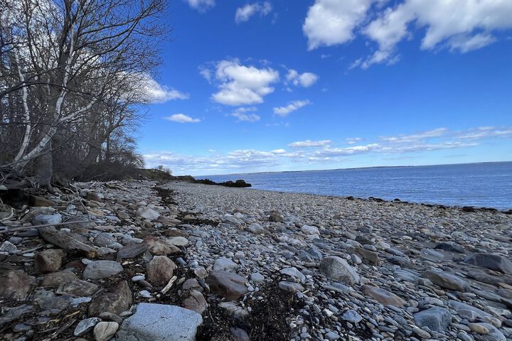 High Tide Inn