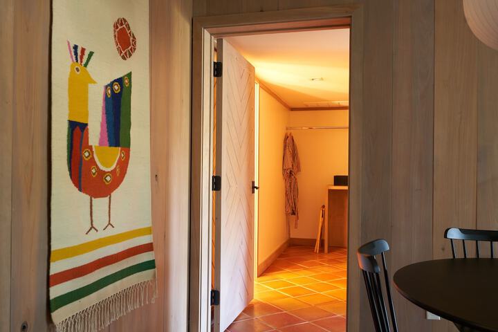 Room 72 of 115